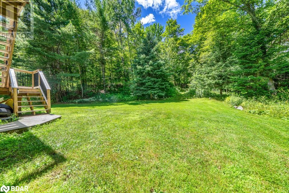 Photo 16 of 256 Woodland Drive, Huntsville ON