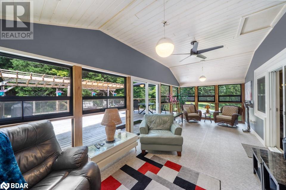 Photo 10 of 256 Woodland Drive, Huntsville ON