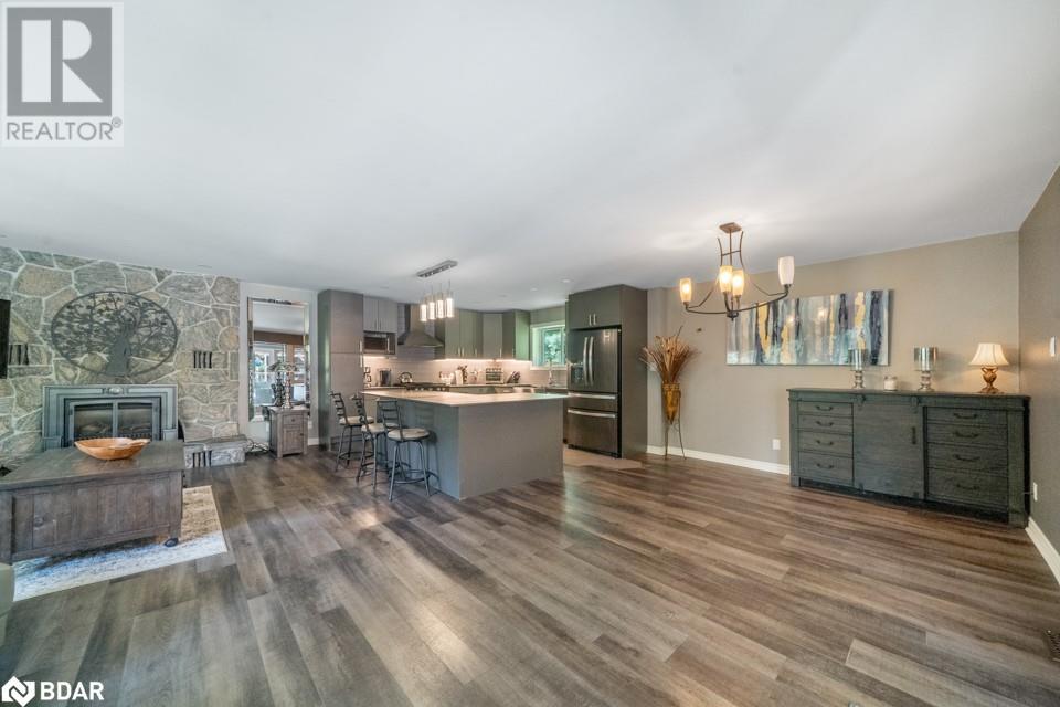 Photo 8 of 256 Woodland Drive, Huntsville ON