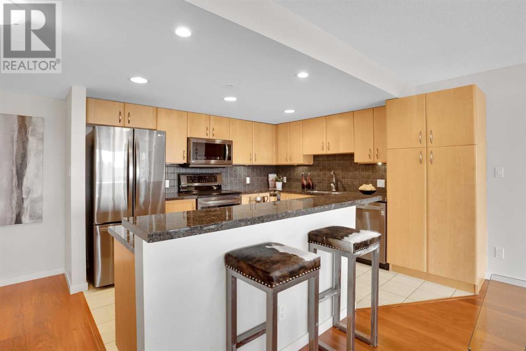 Single Family House for Sale in    Avenue SW Downtown West End Calgary 