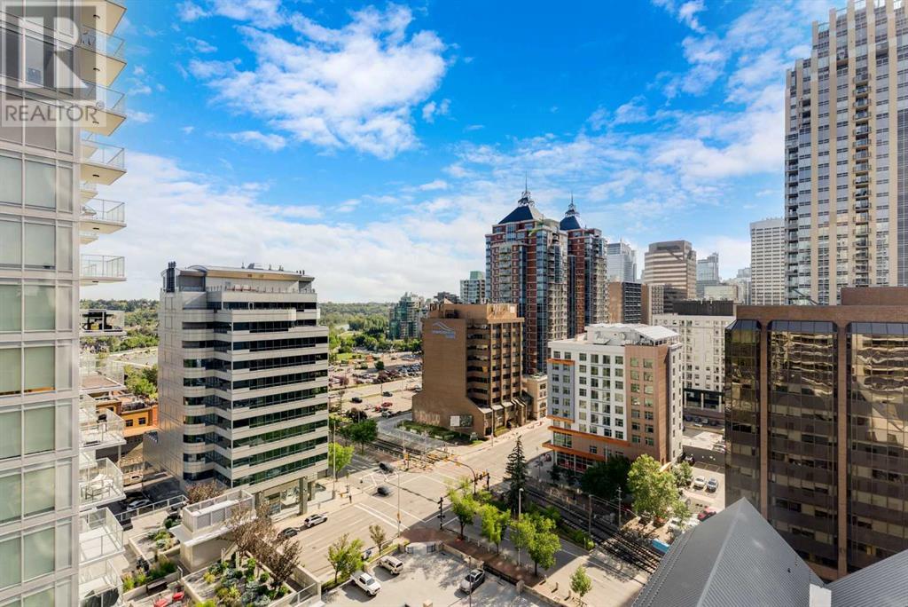Single Family House for Sale in    Avenue SW Downtown West End Calgary 