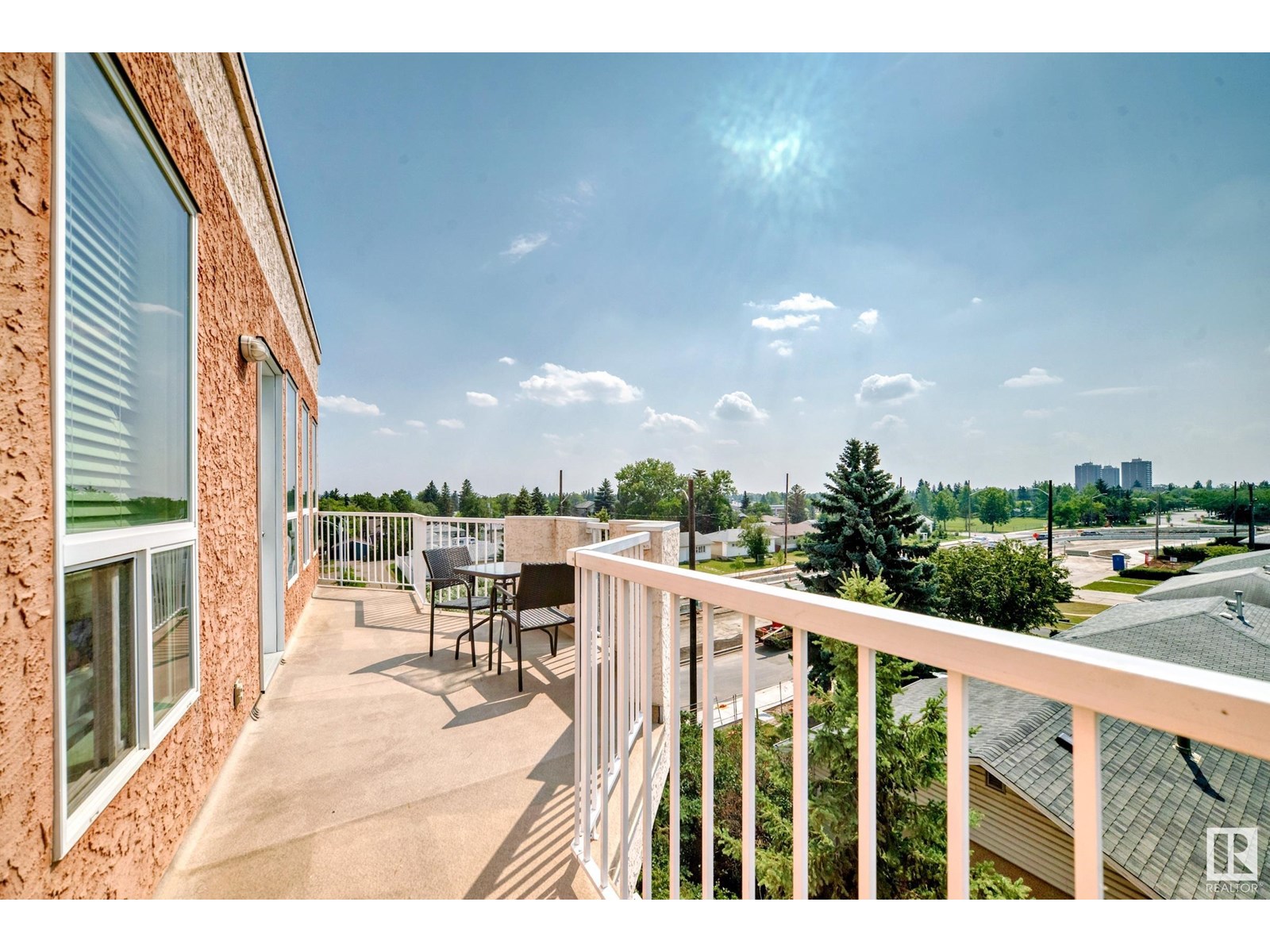 Photo 13 of 410 9120 156 St Nw, Edmonton AB
