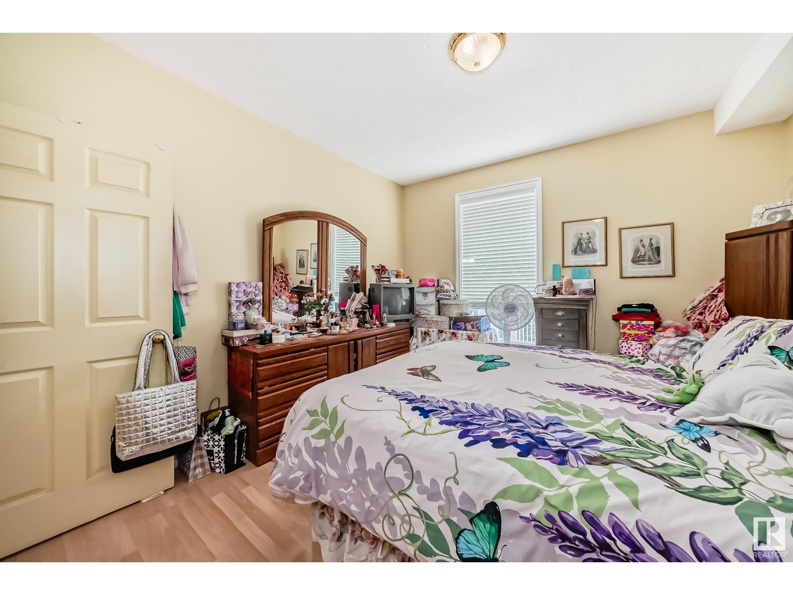 Photo 10 of 410 9120 156 St Nw, Edmonton AB