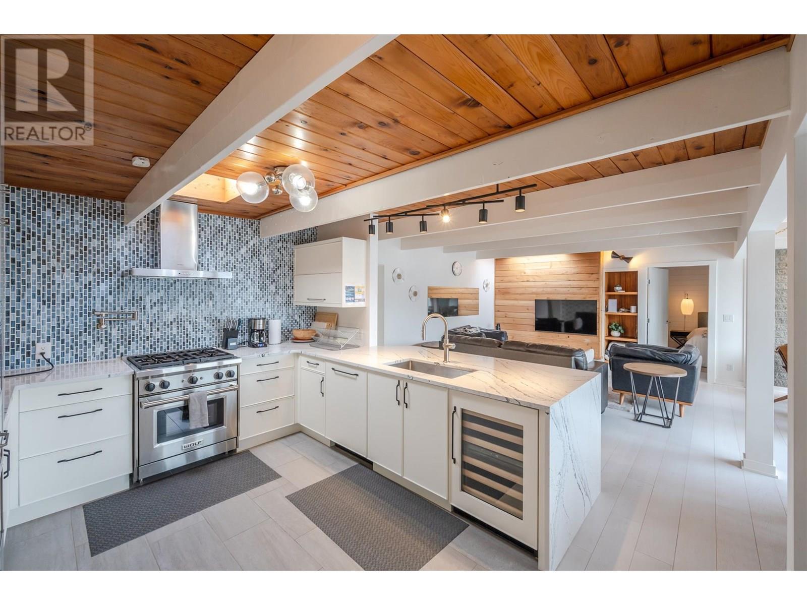  266 Alder Avenue, Kaleden
