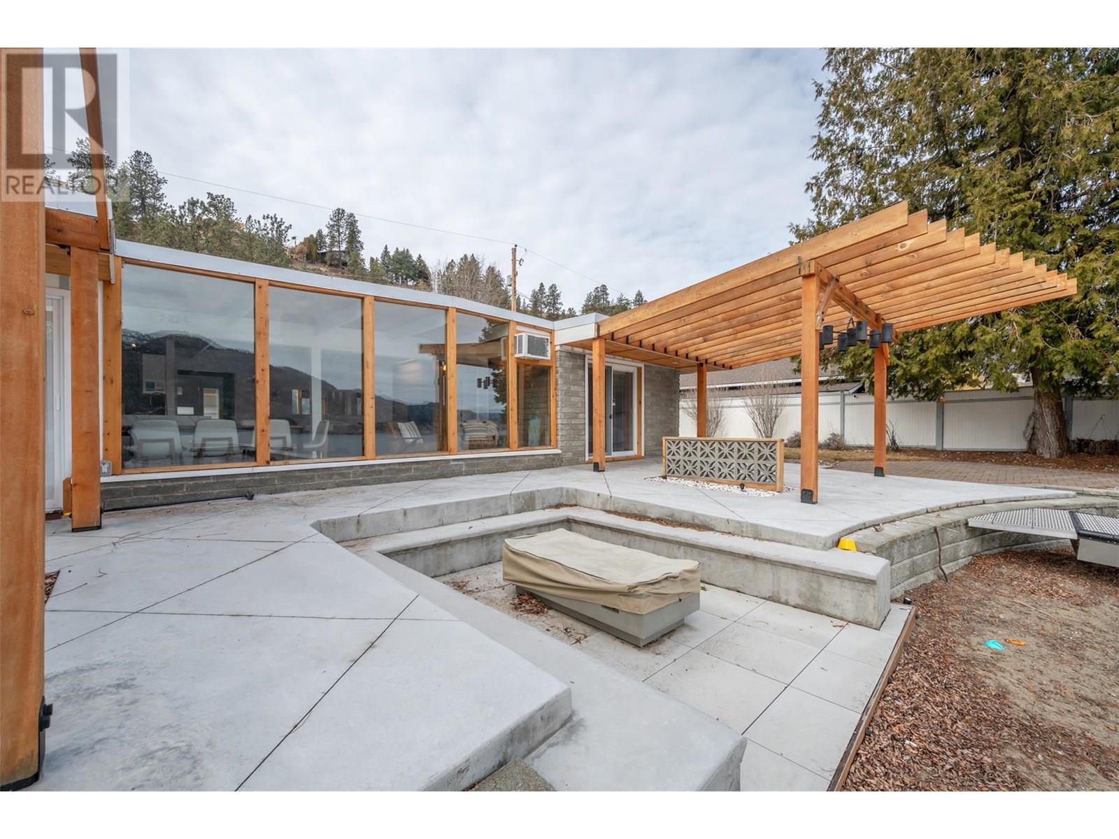  266 Alder Avenue, Kaleden