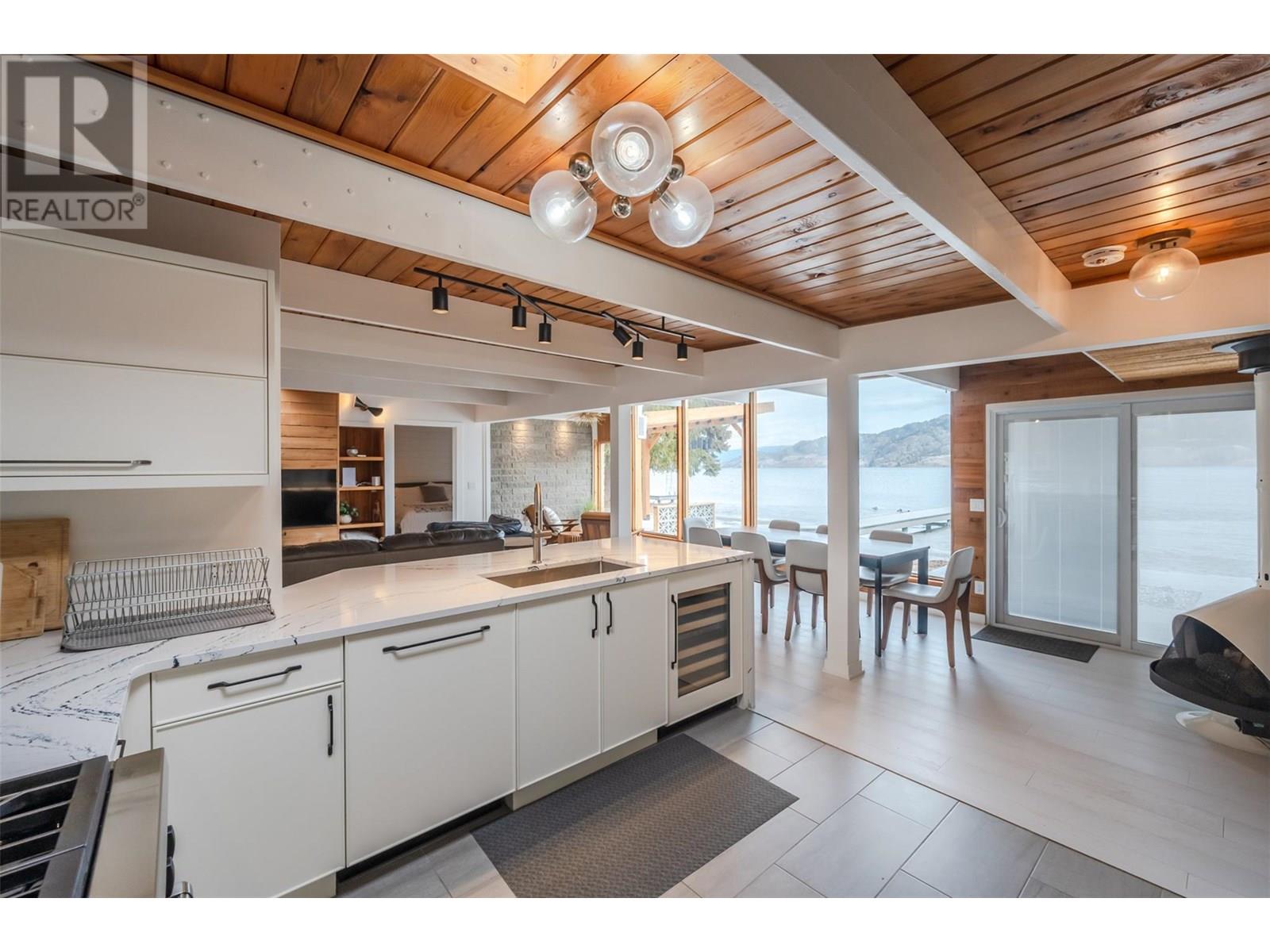  266 Alder Avenue, Kaleden