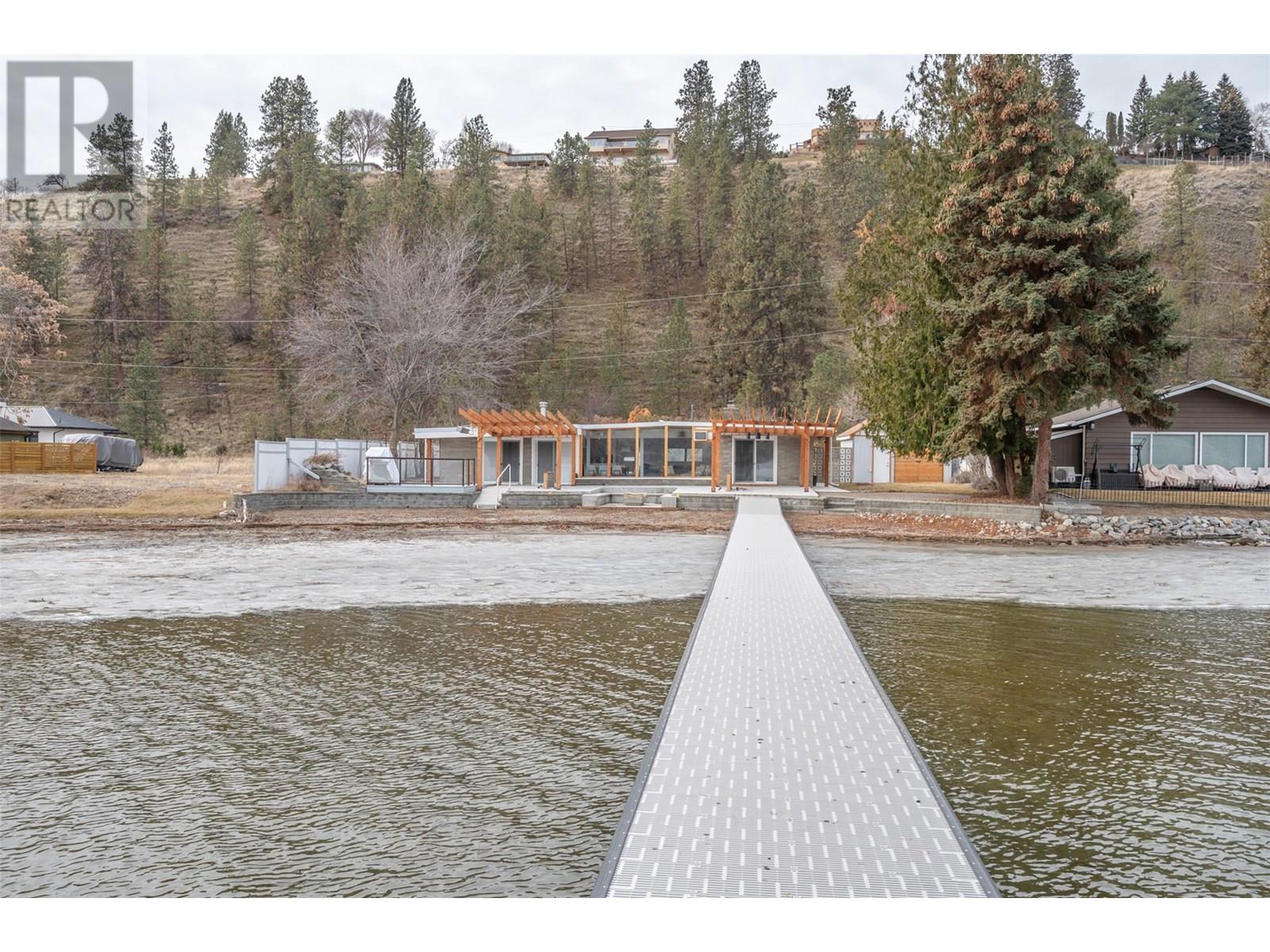  266 Alder Avenue, Kaleden