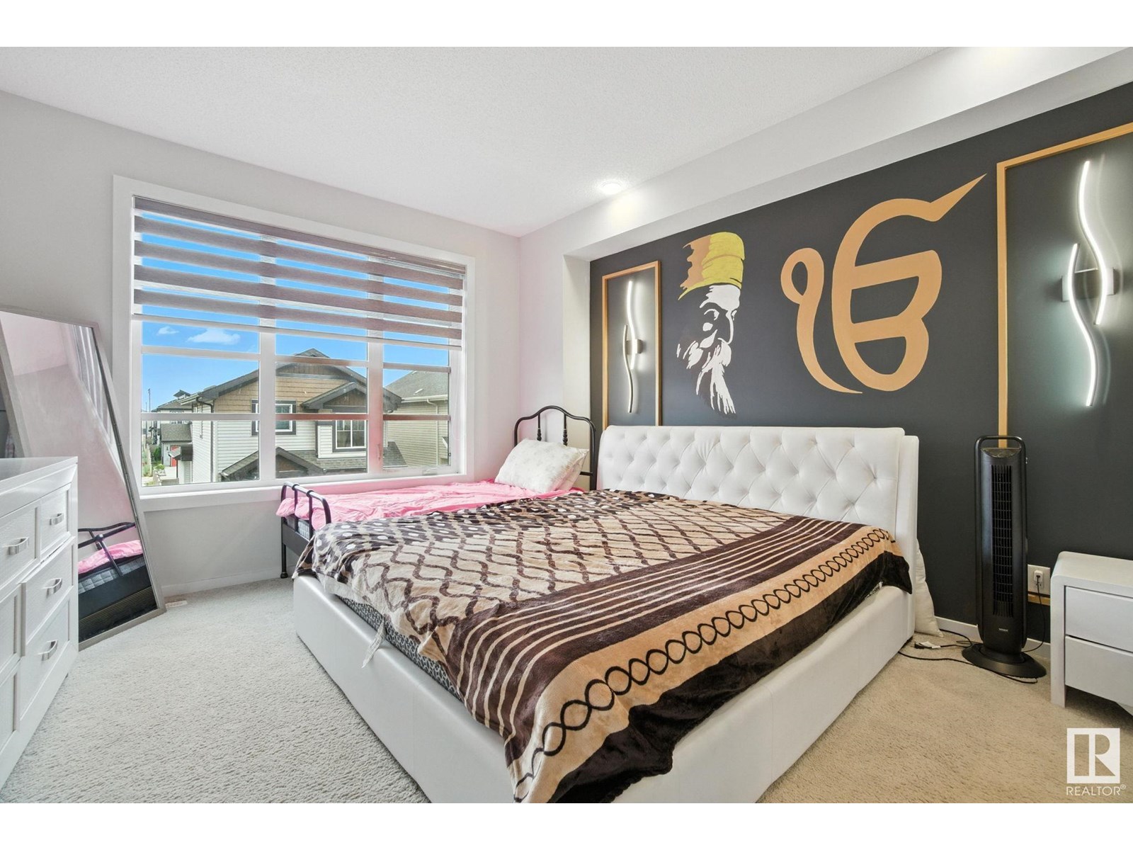 Photo 24 of 1780 25 St Nw, Edmonton AB