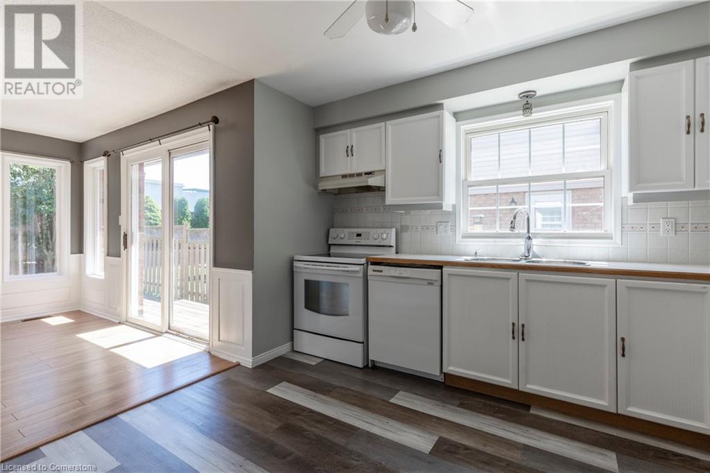 Photo 10 of 128 Brian Boulevard, Waterdown ON