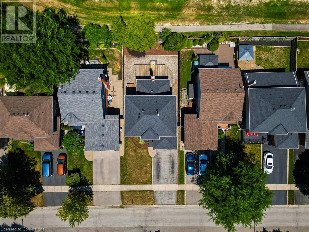 Photo 46 of 128 Brian Boulevard, Waterdown ON