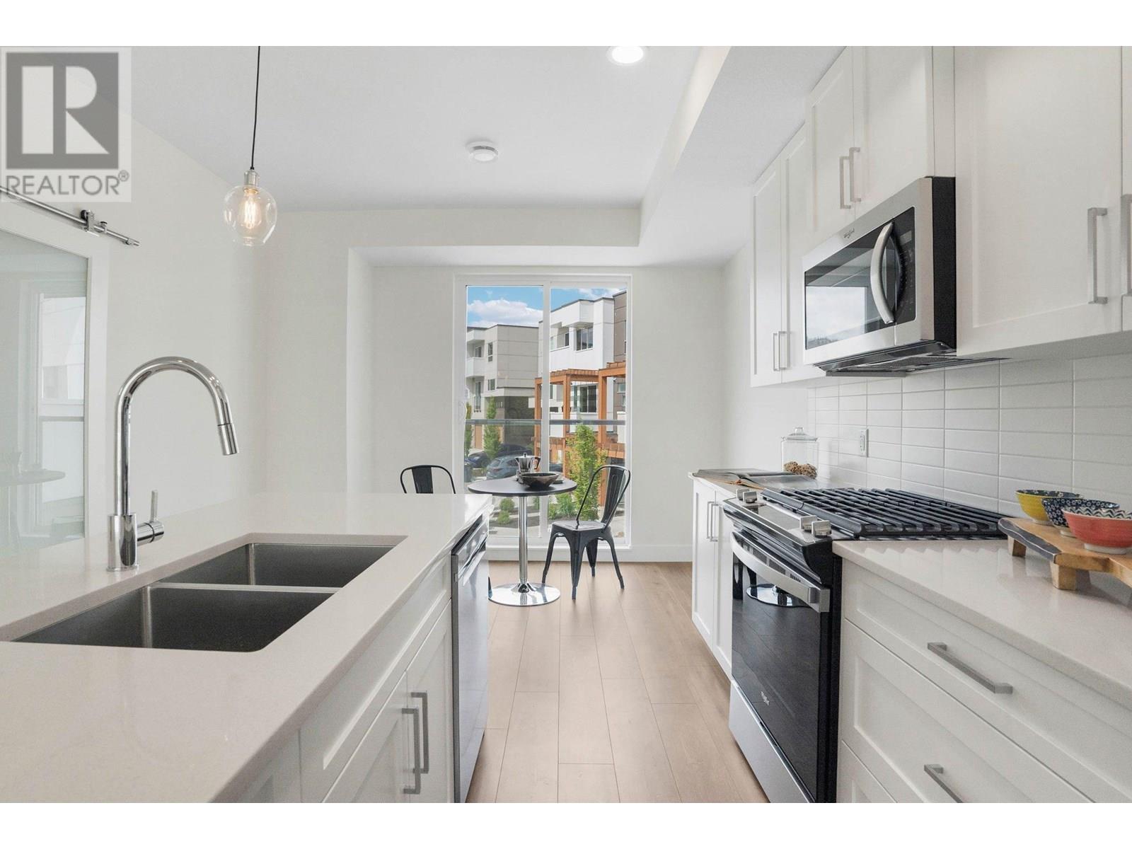 49 720 Valley Road, Kelowna