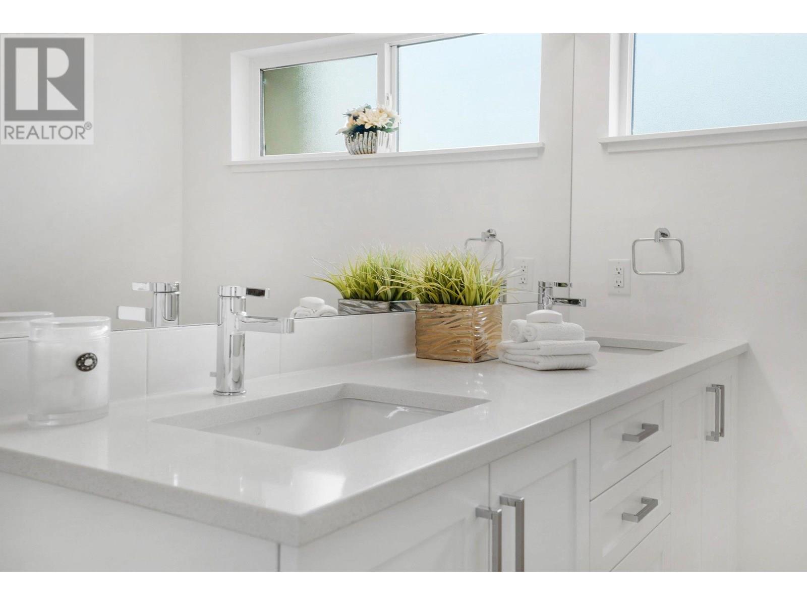 49 720 Valley Road, Kelowna