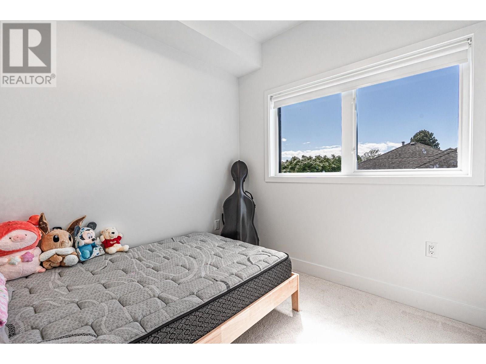Photo 14 of 4 9099 No 2 Road, Richmond BC