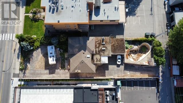 594 Lakeshore Drive, Penticton