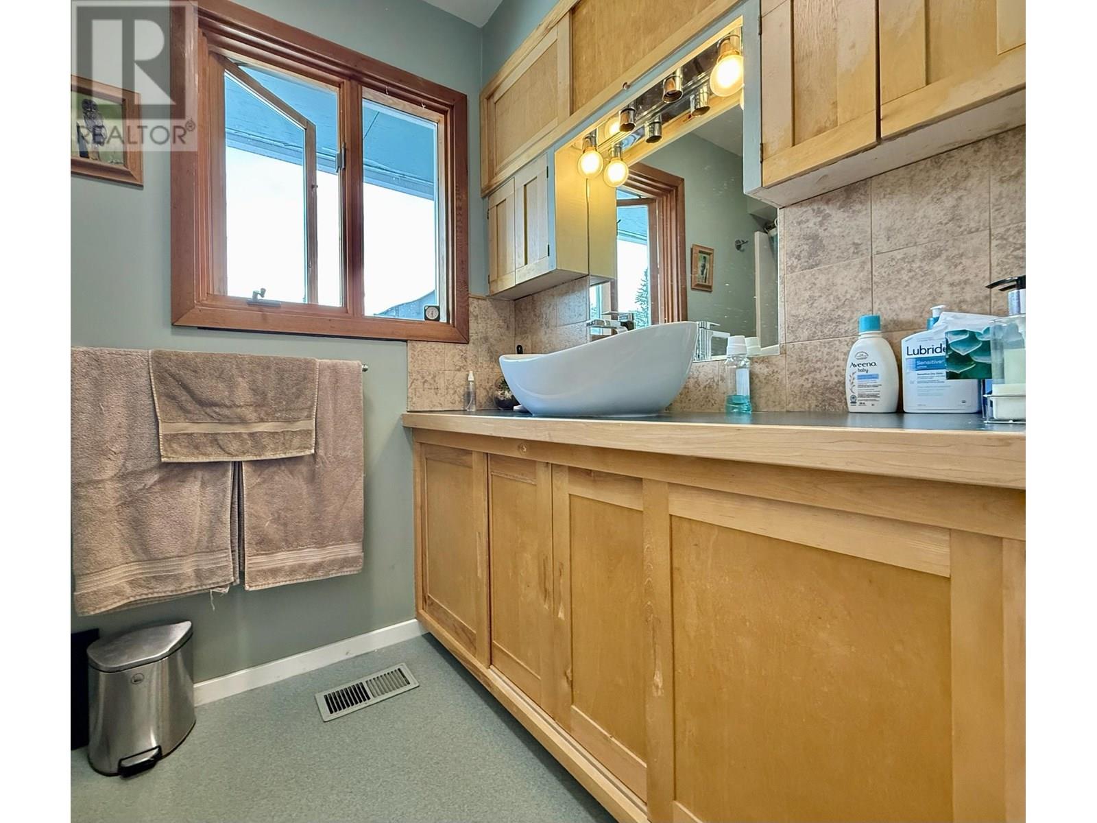 644 HODGSON ROAD, Williams Lake
