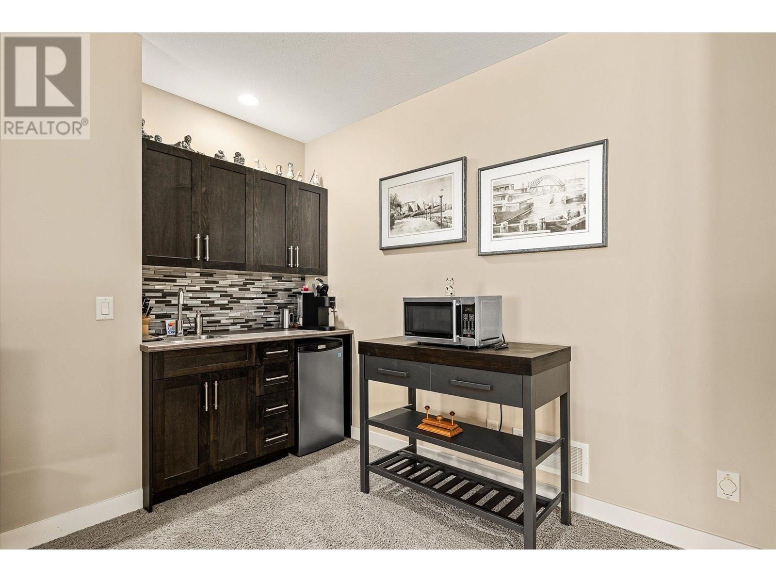 2425 Ryser Place, West Kelowna