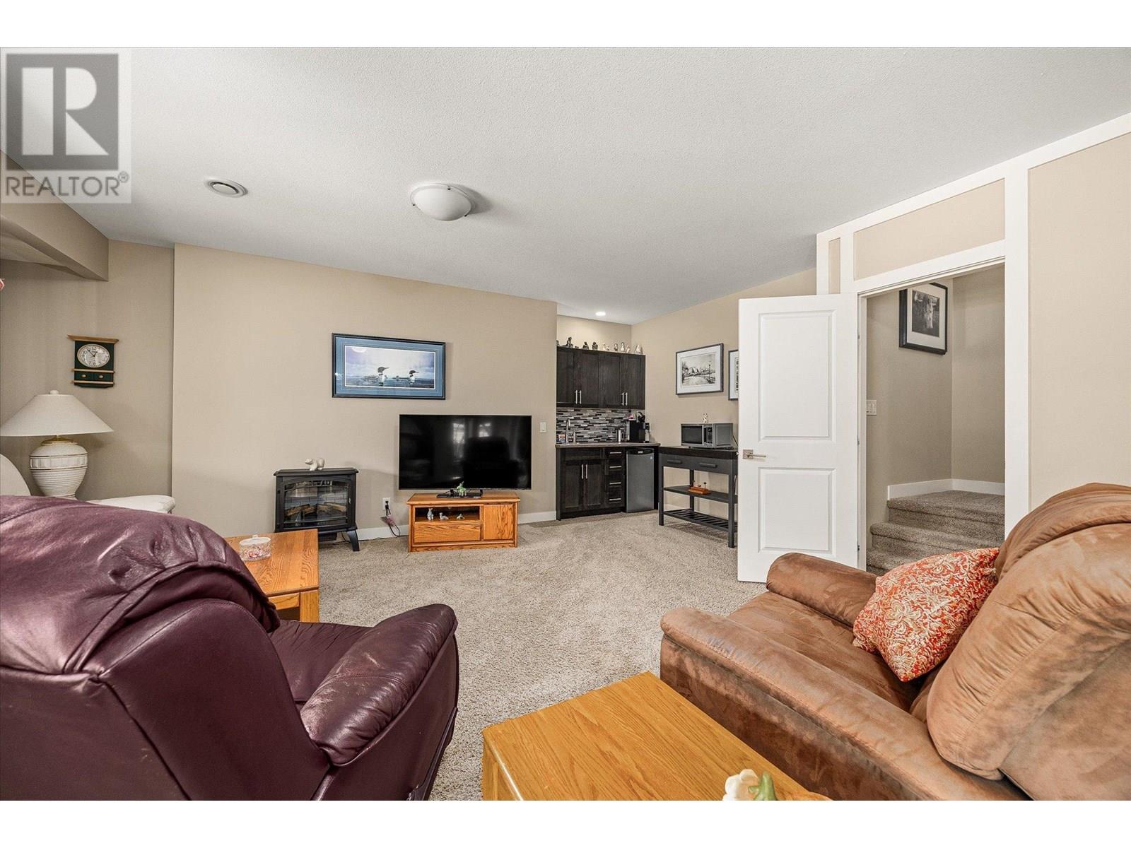 2425 Ryser Place, West Kelowna
