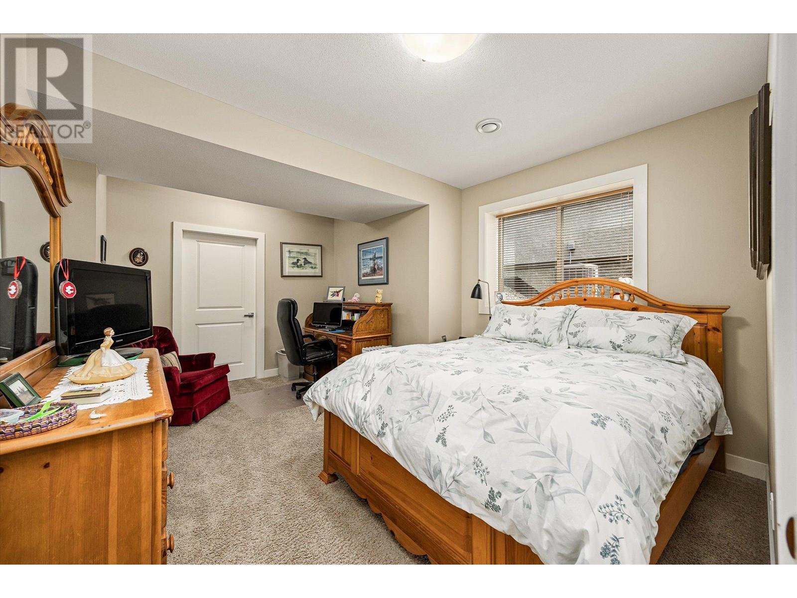  2425 Ryser Place, West Kelowna