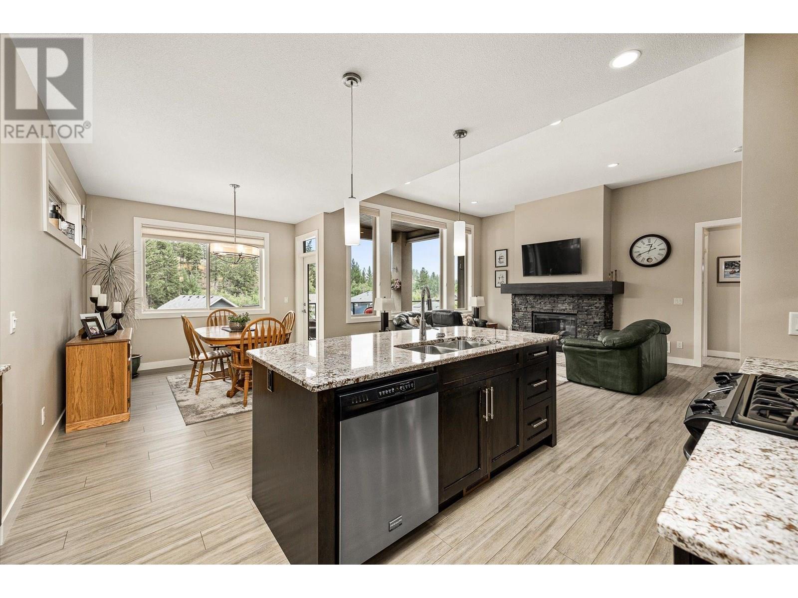  2425 Ryser Place, West Kelowna