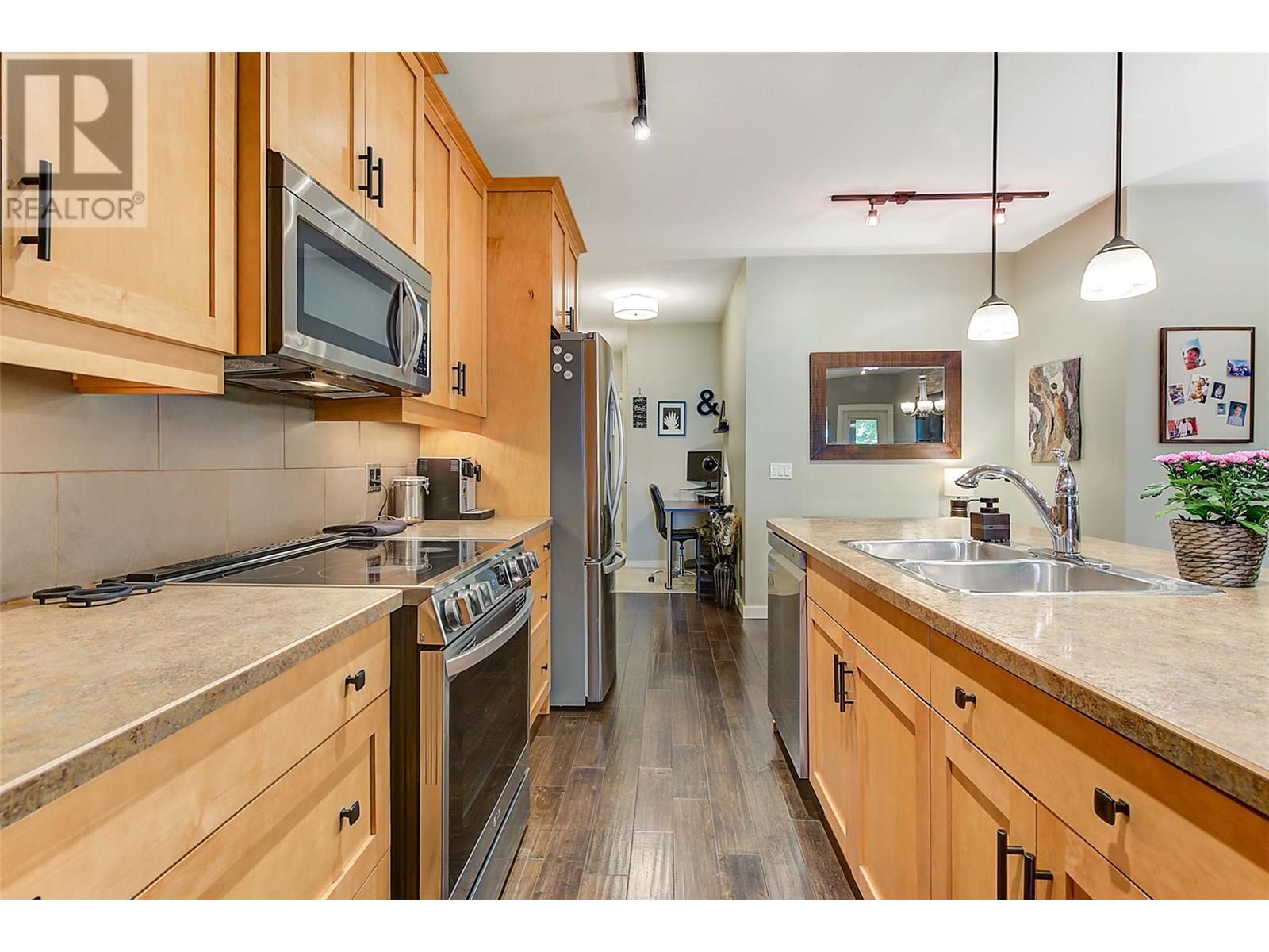 Photo 23 of 511 Yates Road Unit 110, Kelowna BC