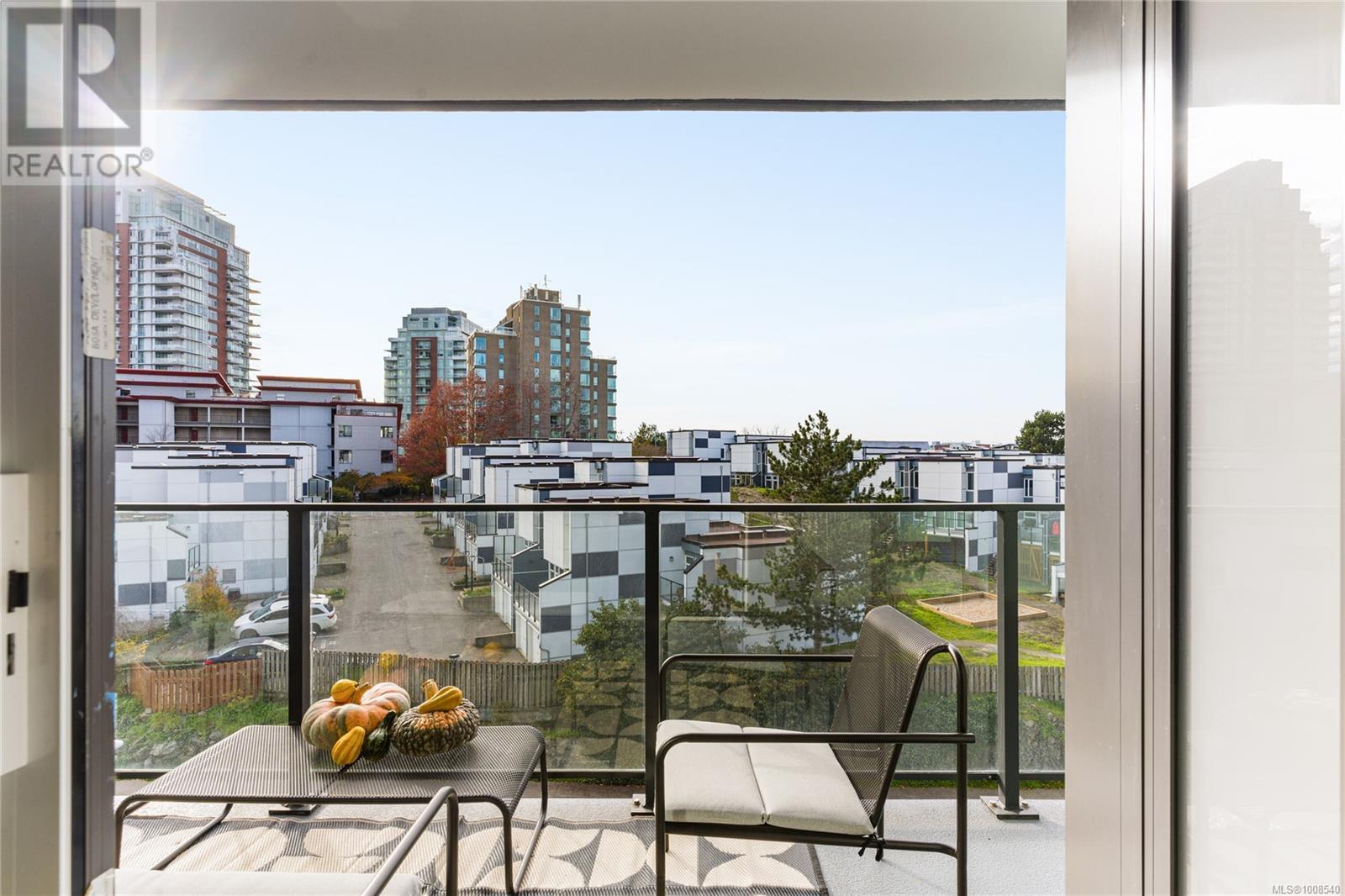 Photo 16 of 507 369 Tyee Rd, Victoria BC