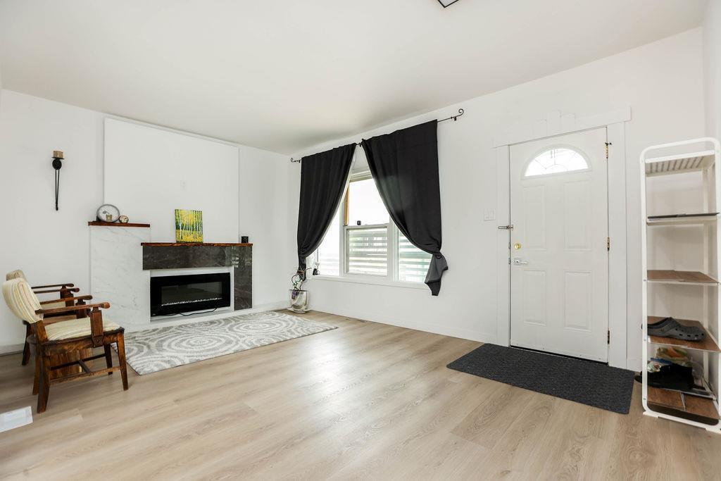 Photo 29 of 480 Flora Avenue, Winnipeg MB