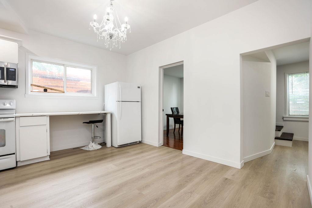 Photo 2 of 480 Flora Avenue, Winnipeg MB
