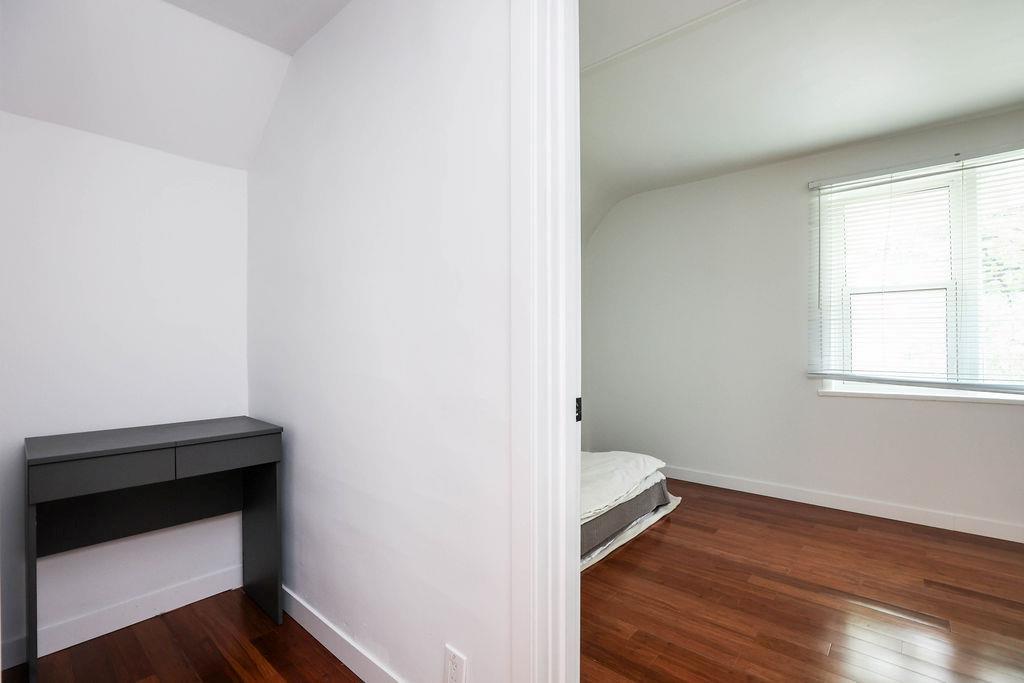 Photo 8 of 480 Flora Avenue, Winnipeg MB