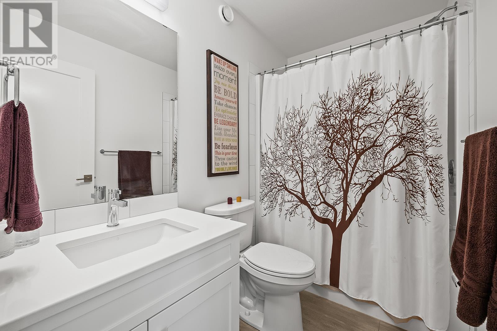 5 720 Valley Road, Kelowna