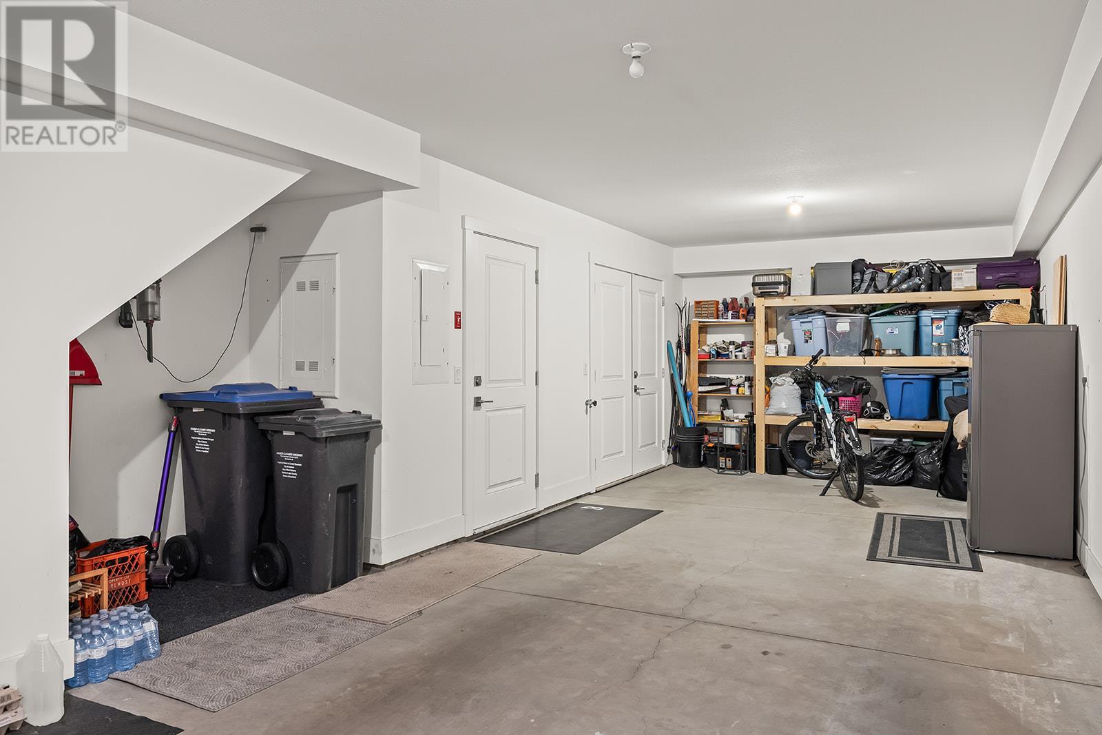 5 720 Valley Road, Kelowna