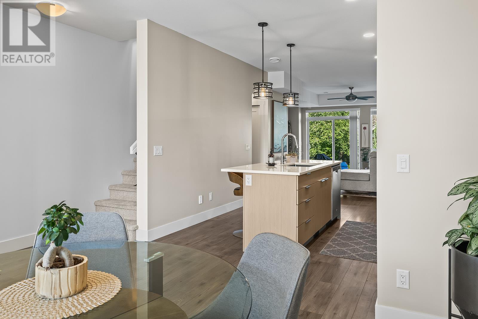 5 720 Valley Road, Kelowna