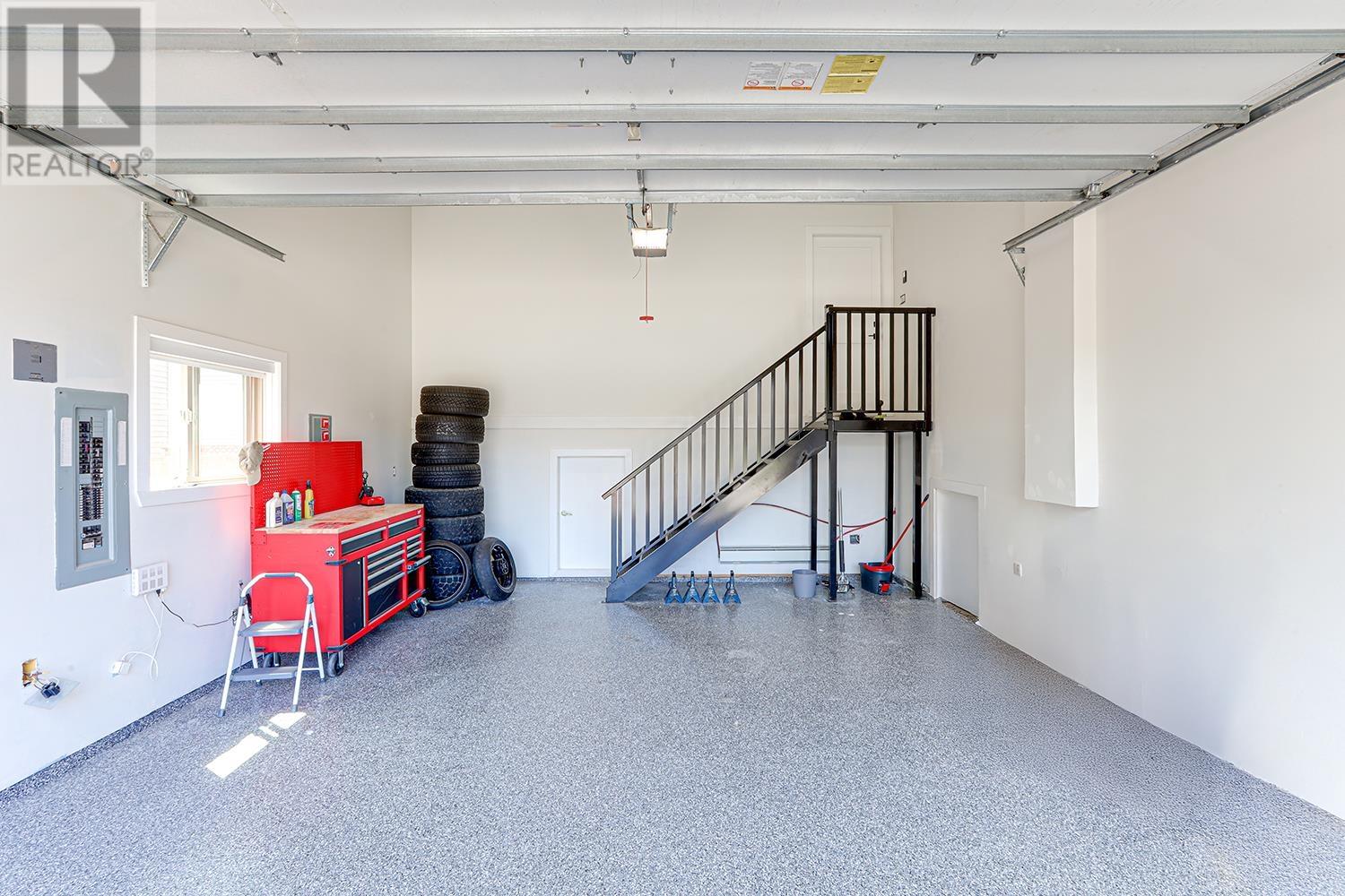 Photo 37 of 238 Phillips Street, New Westminster BC