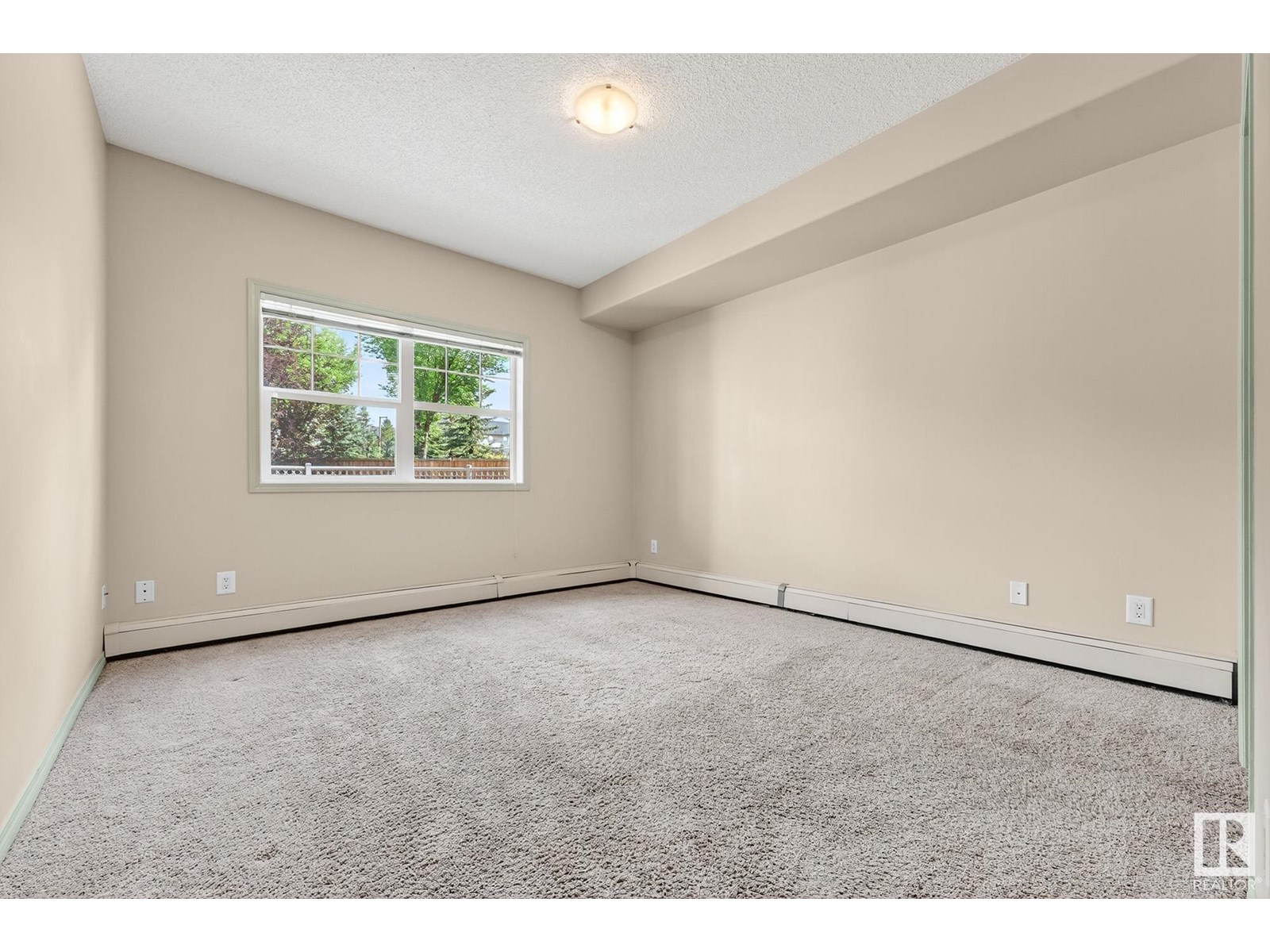 Photo 14 of 111 5280 Terwillegar Bv Nw, Edmonton AB