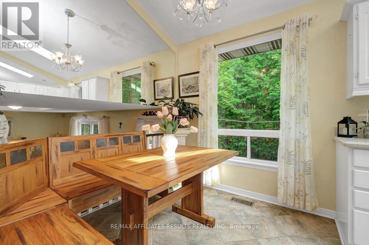 Photo 19 of 2 Wedgewood Crescent, Ottawa ON