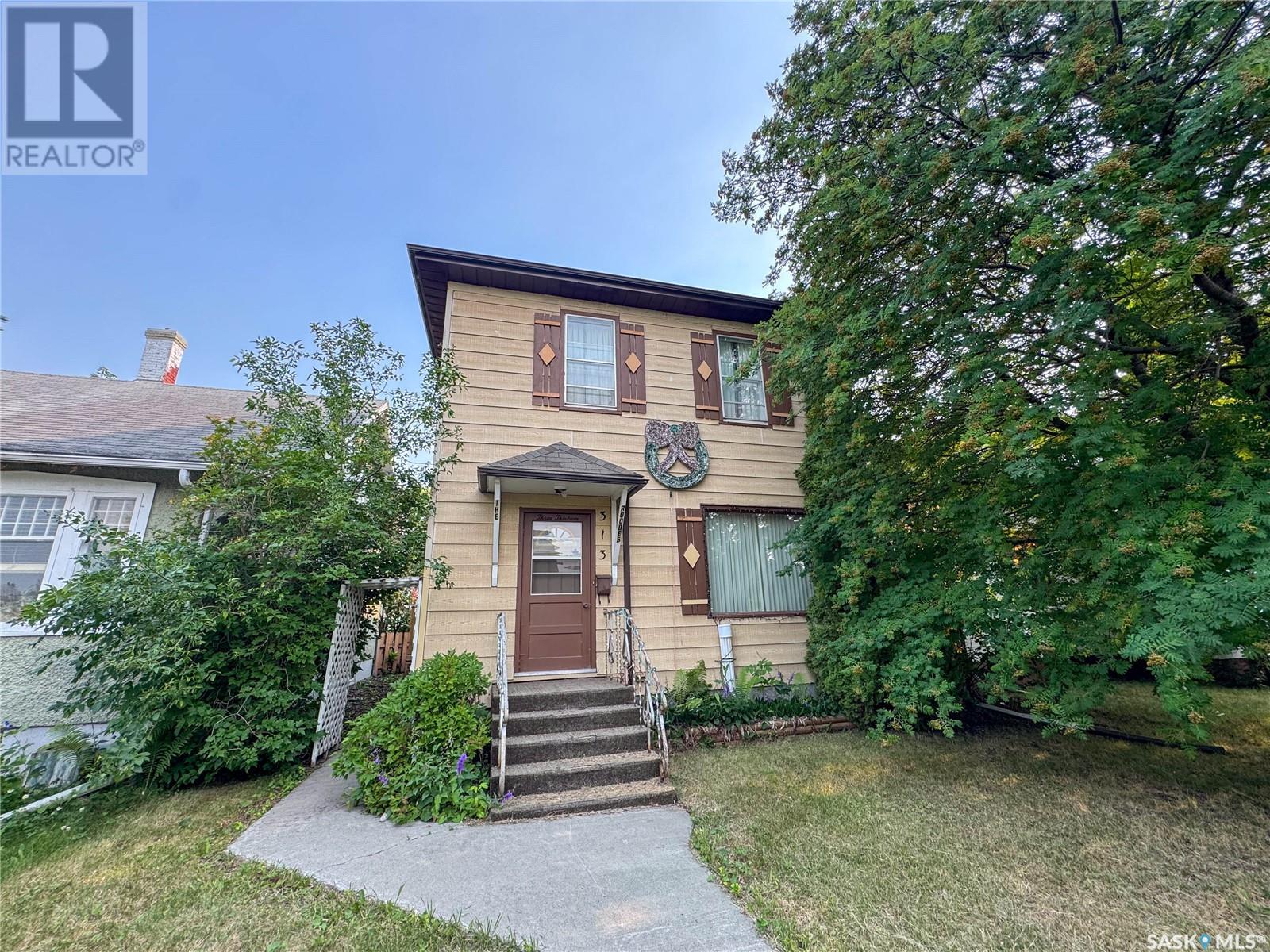 Photo 24 of 313 11 Th Street E, Prince Albert SK