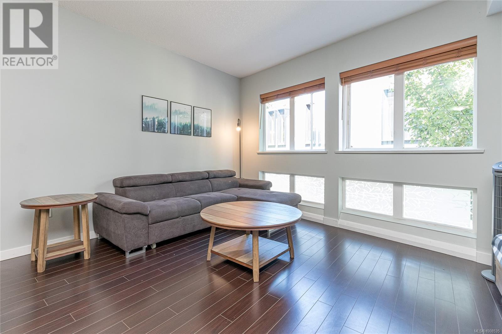 Photo 21 of 206 99 Chapel St, Nanaimo BC