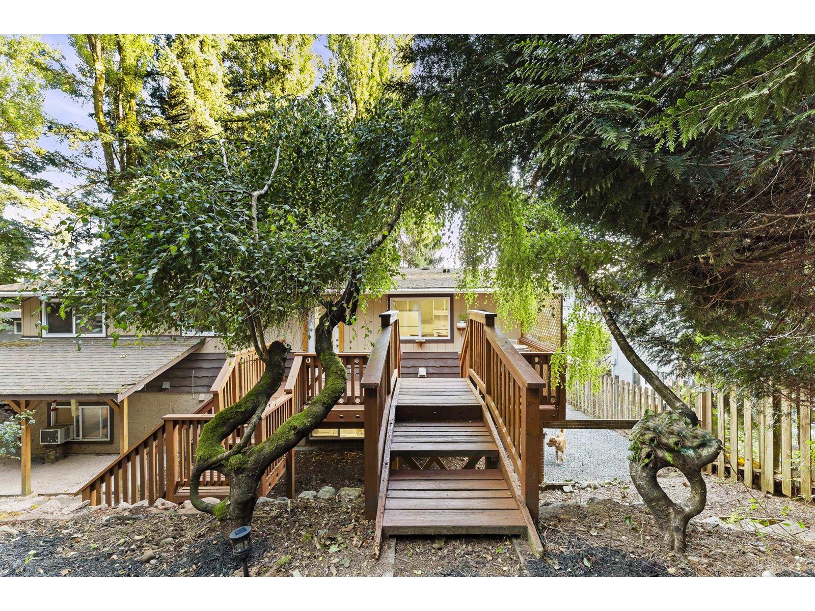 Photo 10 of 8258 Viola Place, Mission BC