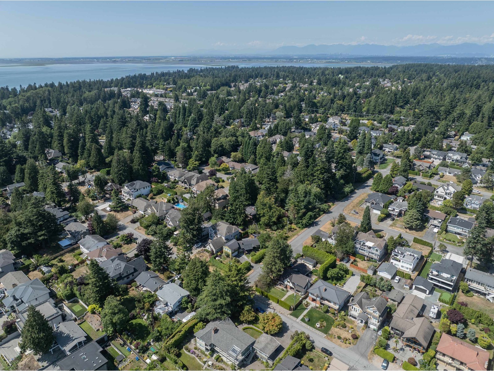 Photo 23 of 13195 14 Avenue, Surrey BC