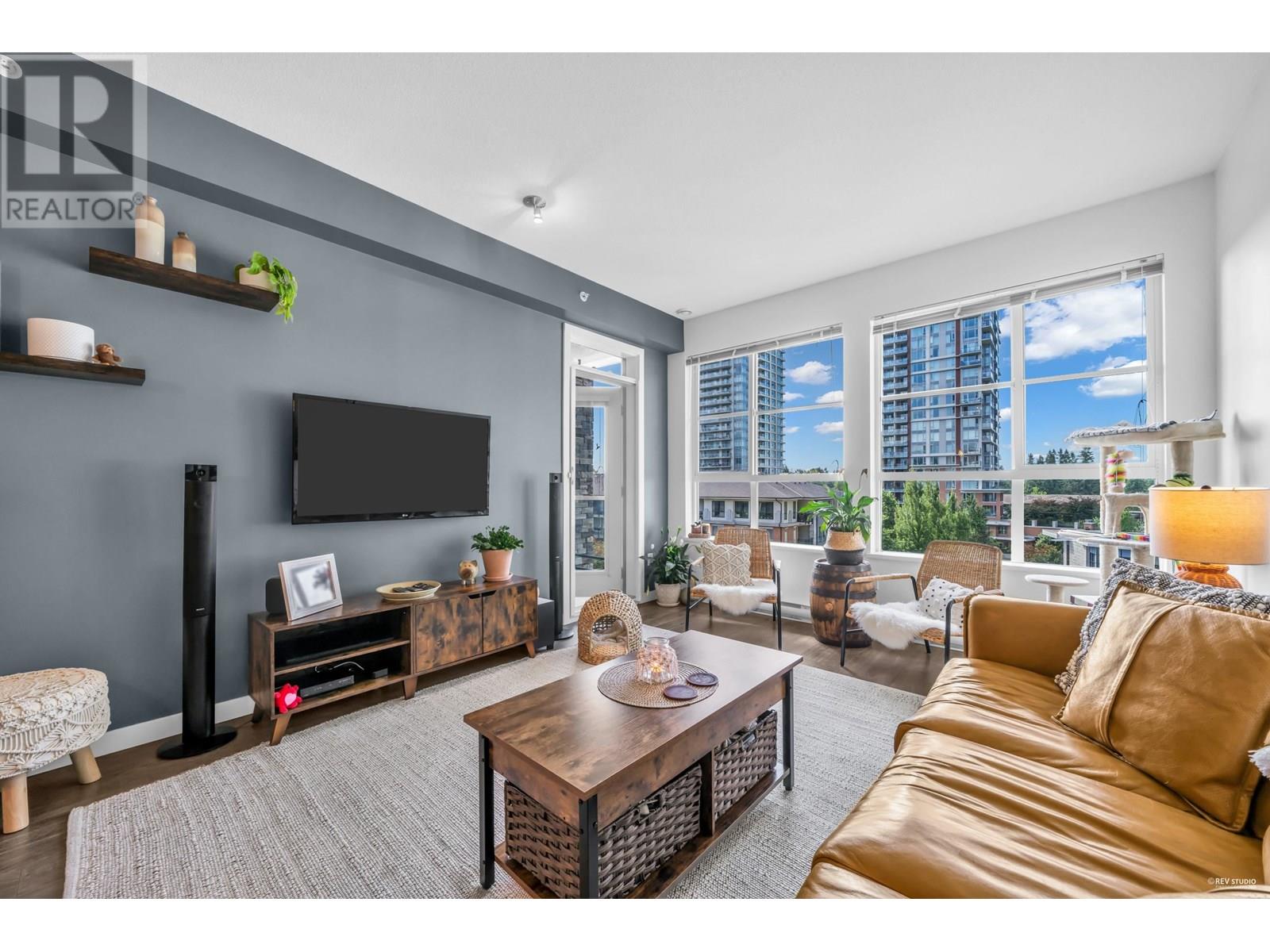 Photo 11 of 511 1151 Windsor Mews, Coquitlam BC