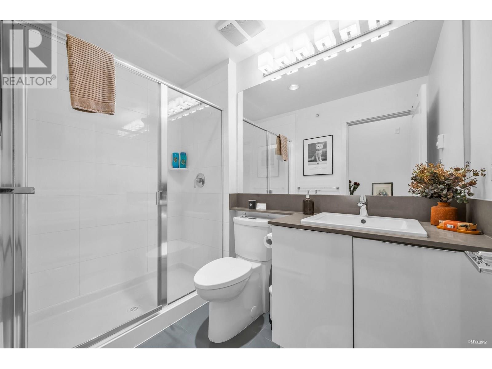 Photo 14 of 511 1151 Windsor Mews, Coquitlam BC