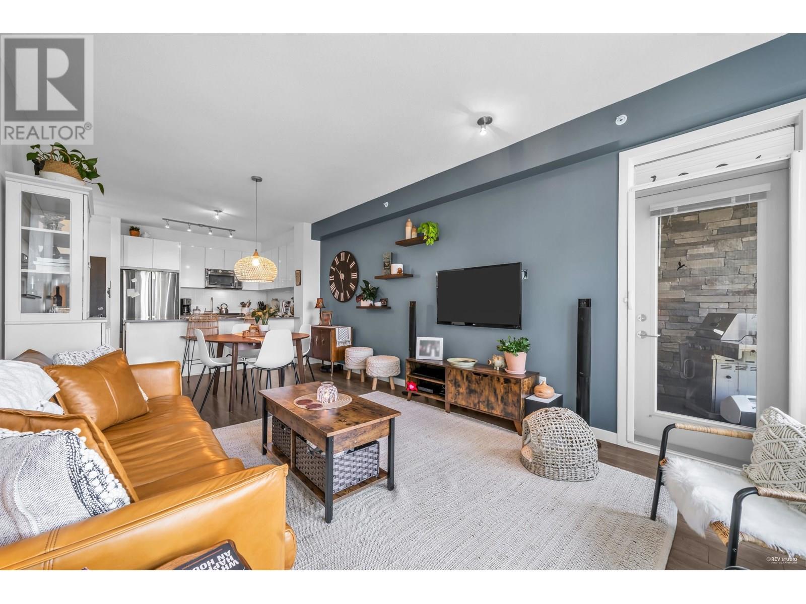 Photo 12 of 511 1151 Windsor Mews, Coquitlam BC