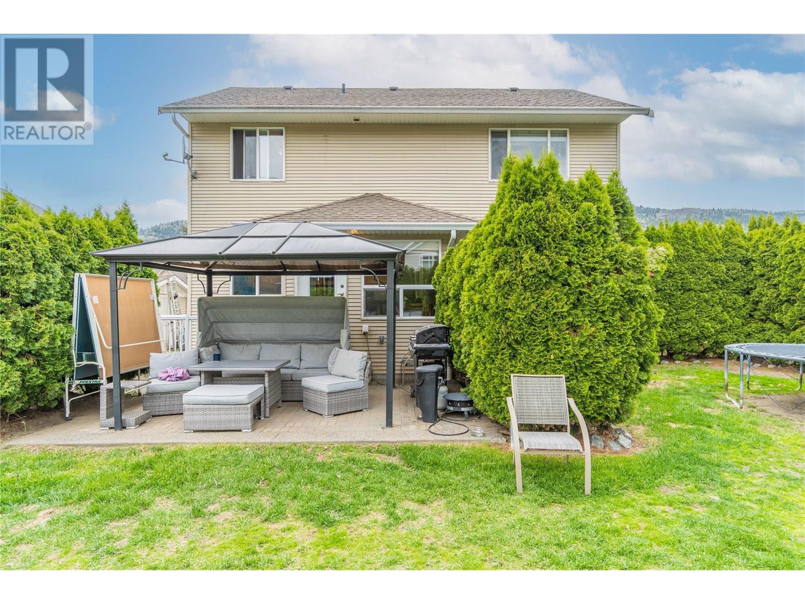 Photo 8 of 601 Bissette Road, Kamloops BC