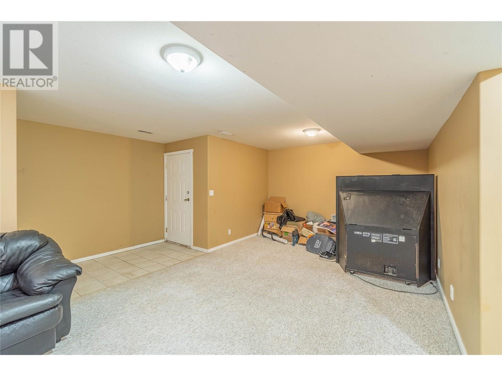 Photo 22 of 601 Bissette Road, Kamloops BC
