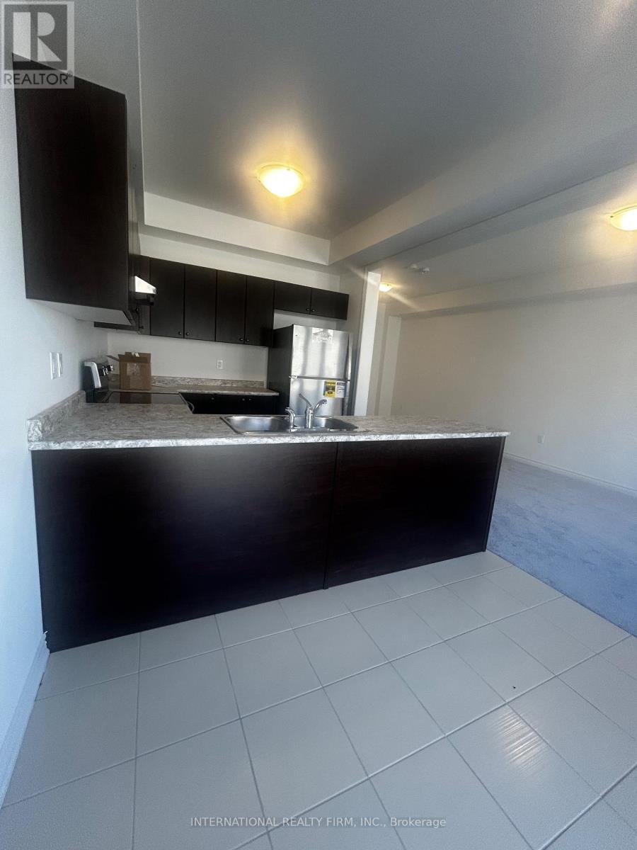 Photo 6 of 407 Vandusen Avenue, Southgate ON