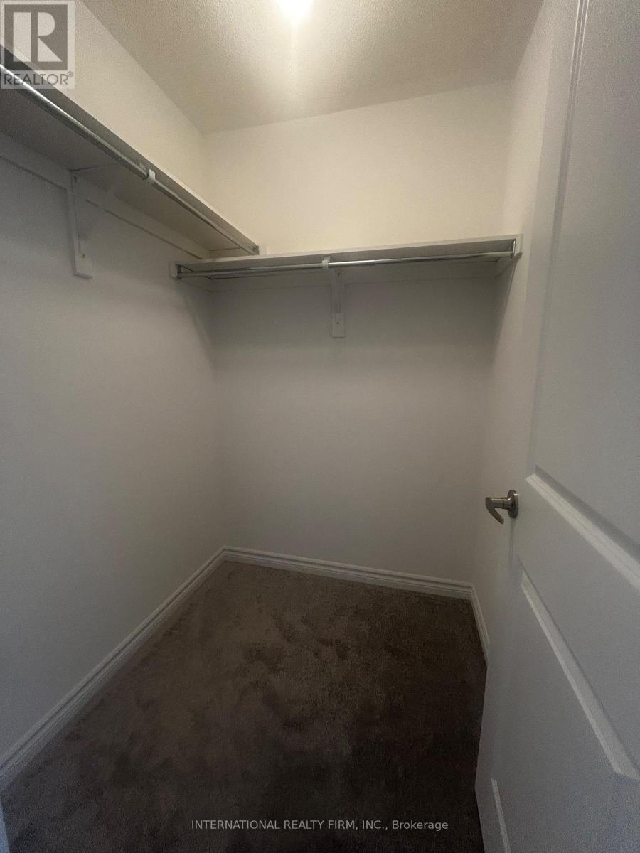Photo 10 of 407 Vandusen Avenue, Southgate ON