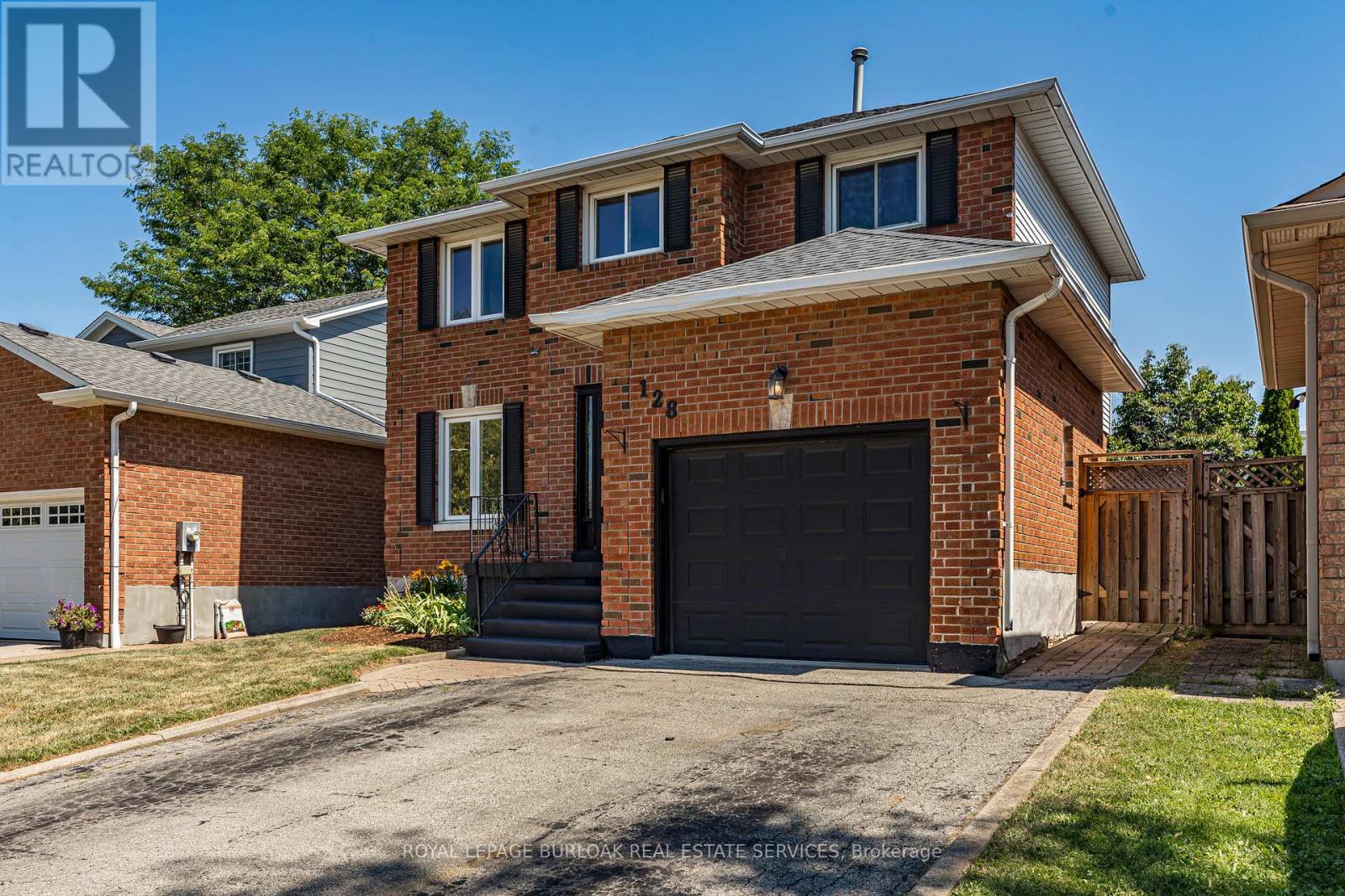 Photo 2 of 128 Brian Boulevard, Hamilton ON