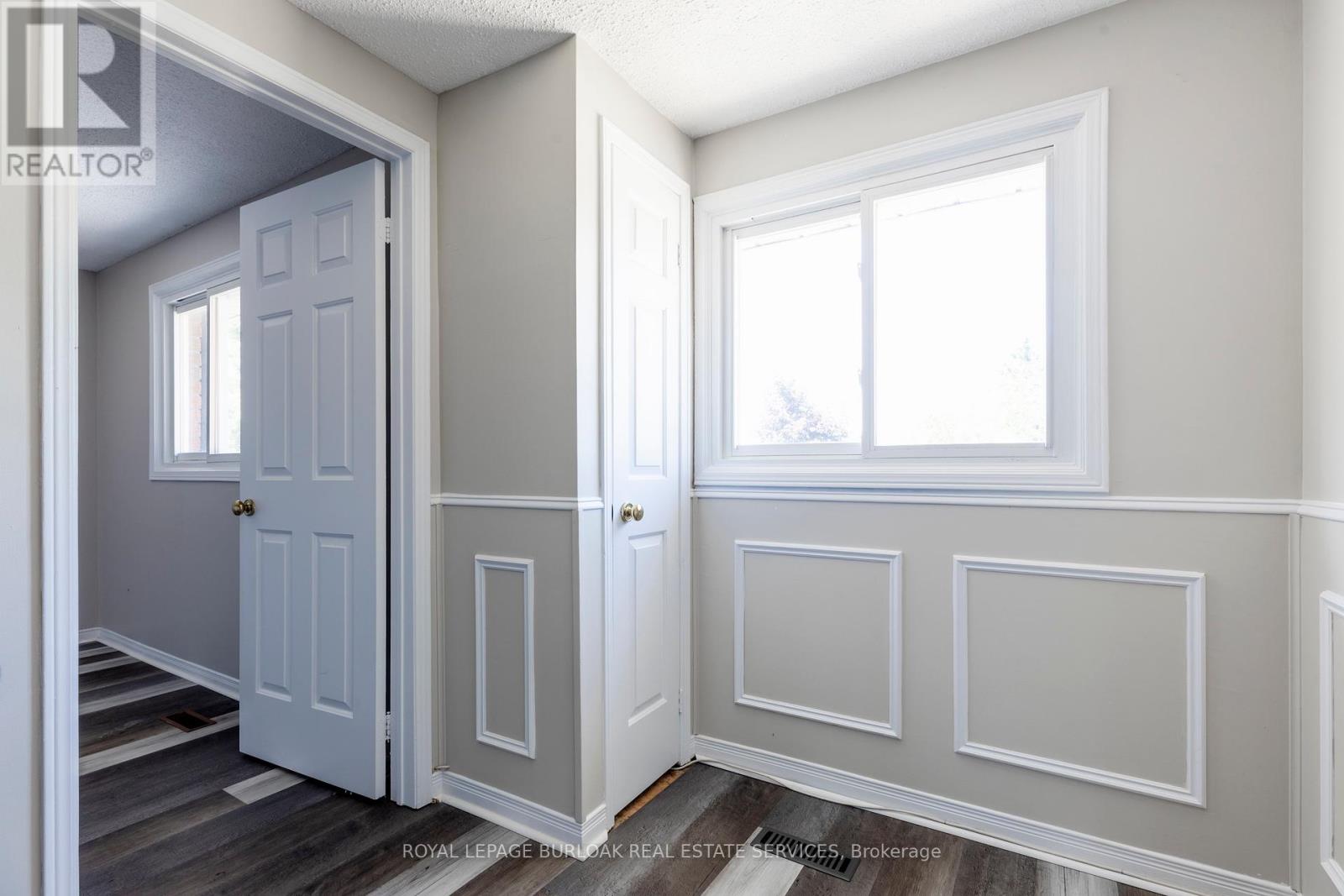 Photo 26 of 128 Brian Boulevard, Hamilton ON