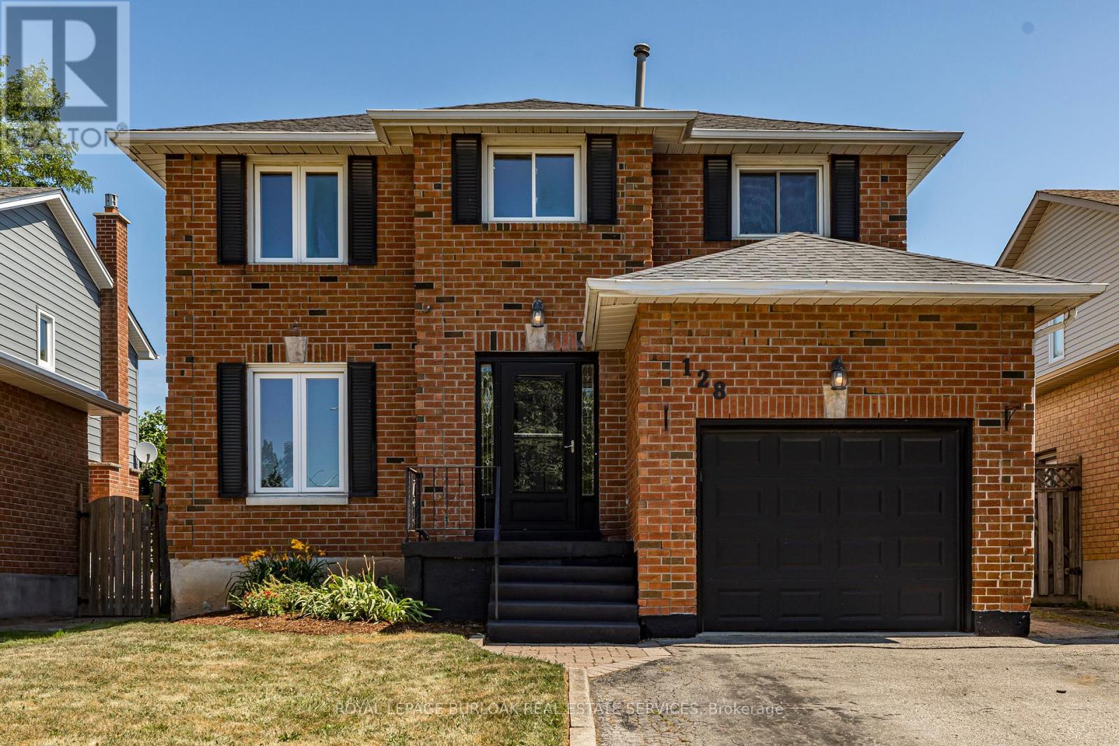 Photo 3 of 128 Brian Boulevard, Hamilton ON