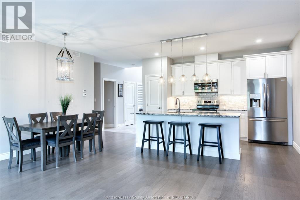 Photo 8 of 239 Livingstone Crescent, Amherstburg ON