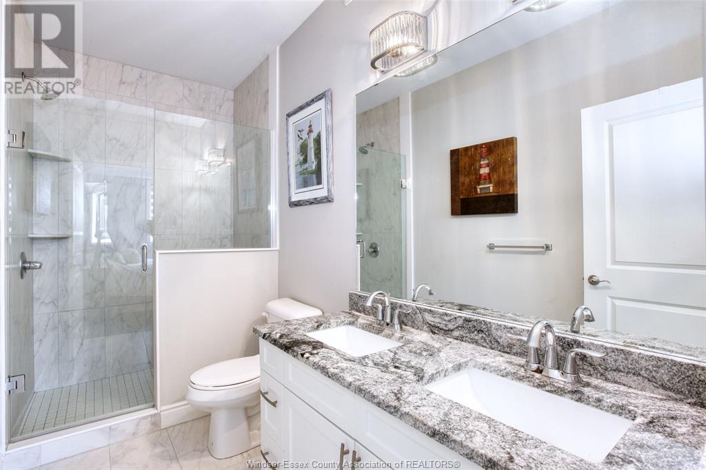 Photo 26 of 239 Livingstone Crescent, Amherstburg ON